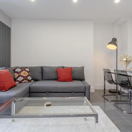 Gorgeous Duplex Near Canary Wharf, Excel & O2 ลอนดอน ภายนอก รูปภาพ