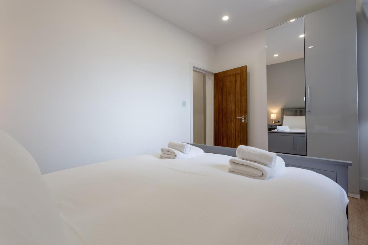 Gorgeous Duplex Near Canary Wharf, Excel & O2 ลอนดอน ภายนอก รูปภาพ